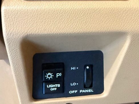 Used 1988 Jeep Wrangler Sahara AWD/4WD image 44