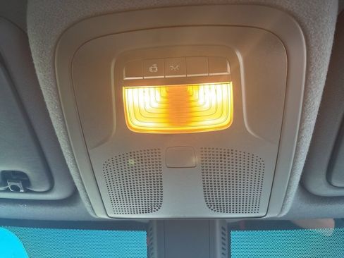 Used 2021 Freightliner Sprinter 3500 RWD image 27