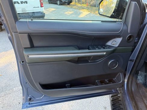 Used 2022 Ford Expedition Timberline image 14