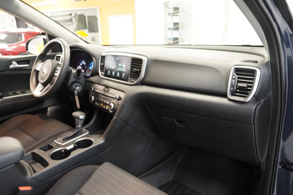 Used 2020 Kia Sportage LX w/ LX Popular Package FWD image 35