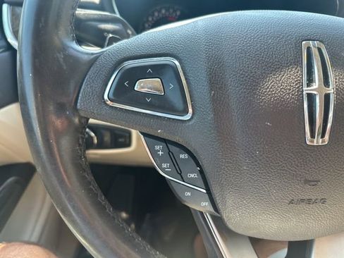 Used 2017 Lincoln MKC Reserve FWD image 21