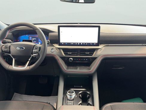 Used 2025 Ford Explorer ST AWD/4WD image 11