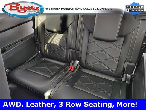 Used 2025 Volkswagen Atlas SE image 35