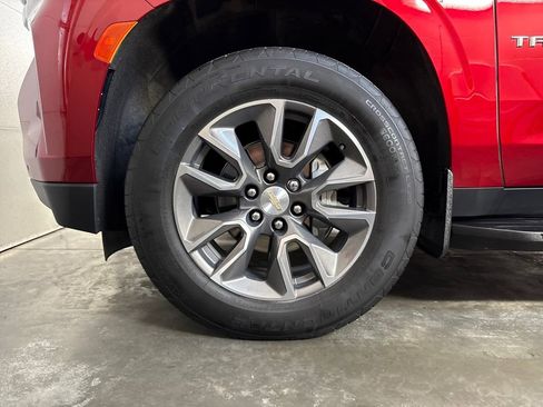 Used 2023 Chevrolet Tahoe LS image 32