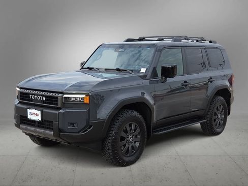 Used 2026 Toyota Land Cruiser w/ Premium Package AWD/4WD image 4