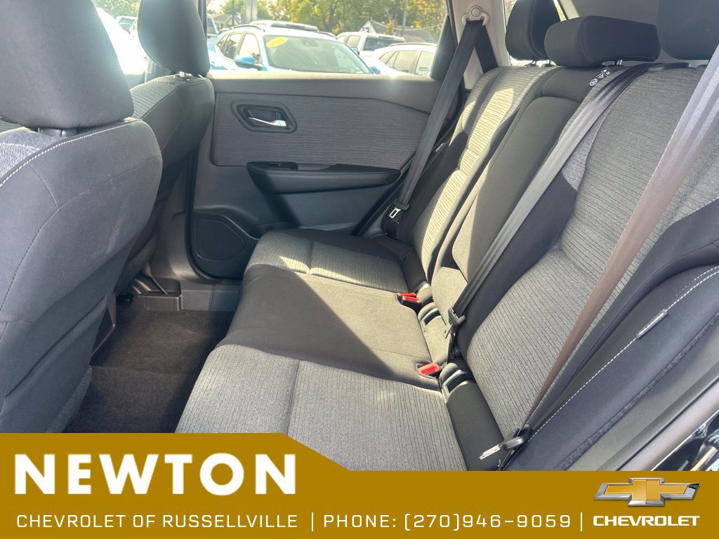 Used 2021 Nissan Rogue SV AWD/4WD image 32