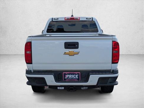 Used 2020 Chevrolet Colorado LT w/ Safety Package image 6