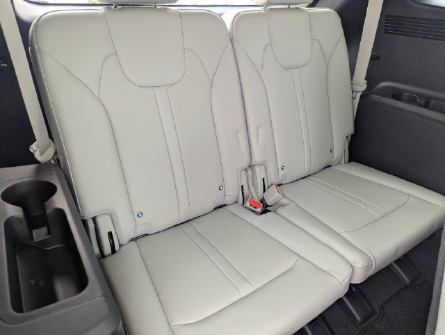 Certified 2026 Kia Sorento S FWD image 14