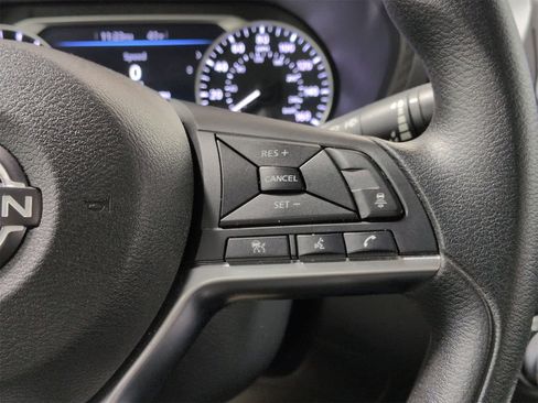 Used 2025 Nissan Sentra SV image 25