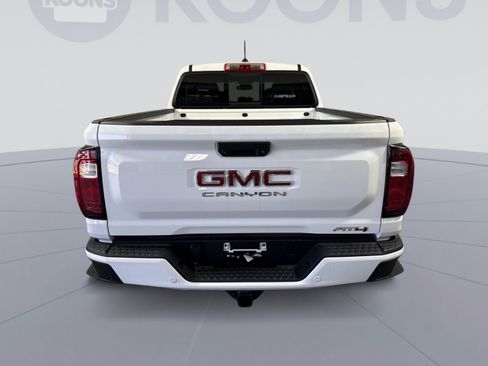 New 2026 GMC Canyon AT4 w/ Technology Plus Package AWD/4WD image 27