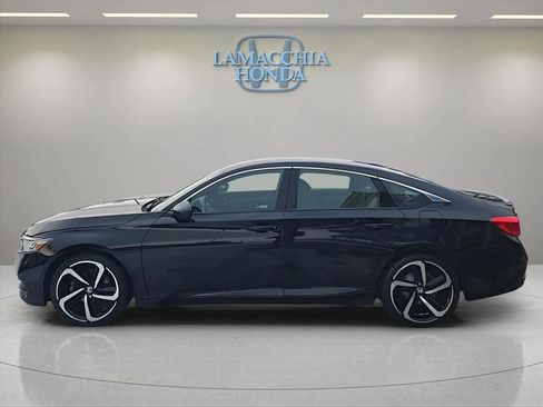 Used 2018 Honda Accord Sport image 6