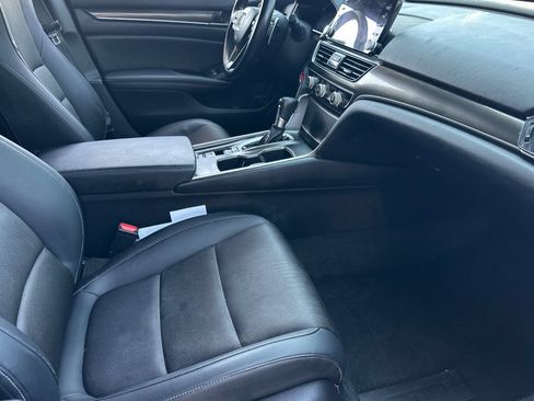 Used 2022 Honda Accord Sport image 14