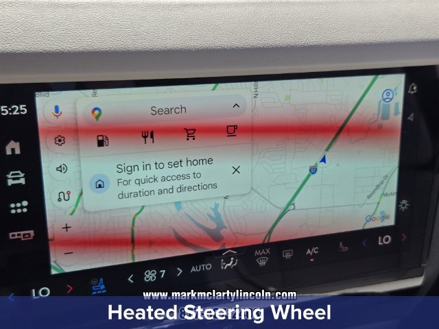 New 2026 Lincoln Navigator Premiere AWD/4WD image 17