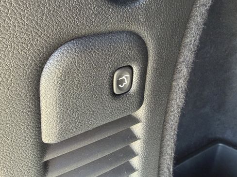 Used 2025 Dodge Durango GT image 37