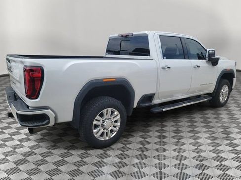 Used 2021 GMC Sierra 2500 Denali w/ Denali Ultimate Package AWD/4WD image 4