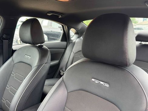 Used 2023 Kia Forte GT-Line FWD image 10
