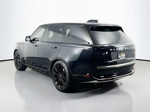 Used 2023 Land Rover Range Rover SE AWD/4WD image 7