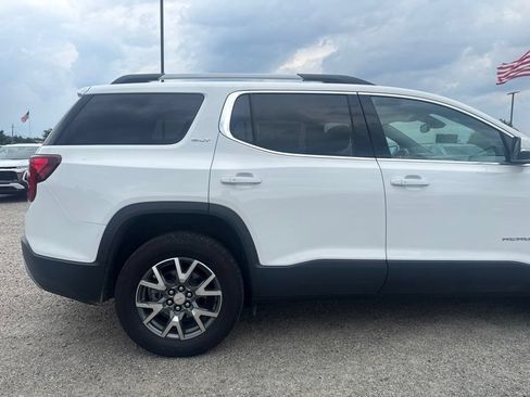 Used 2023 GMC Acadia SLT AWD/4WD image 9