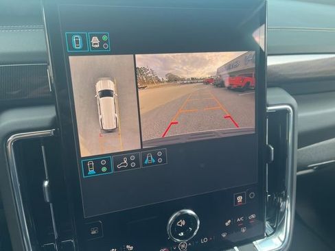 New 2026 GMC Yukon XL Elevation image 23