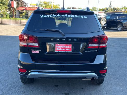 Used 2017 Dodge Journey Crossroad image 4