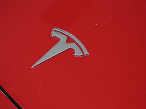 Used 2023 Tesla Model Y Performance image 94