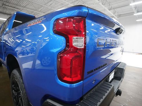 Used 2023 Chevrolet Silverado 1500 LT Trail Boss w/ Convenience Package II AWD/4WD image 31