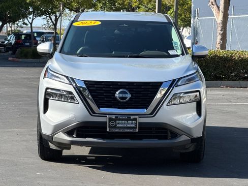 Certified 2023 Nissan Rogue SV image 9
