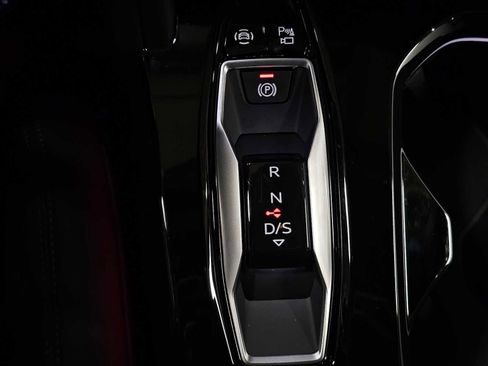 New 2025 Audi Q5 Prestige image 30