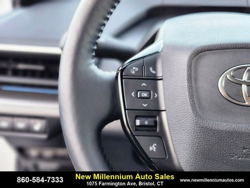 Used 2023 Toyota Prius Limited image 25