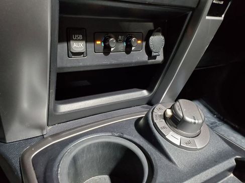 Used 2018 Toyota 4Runner Limited image 34