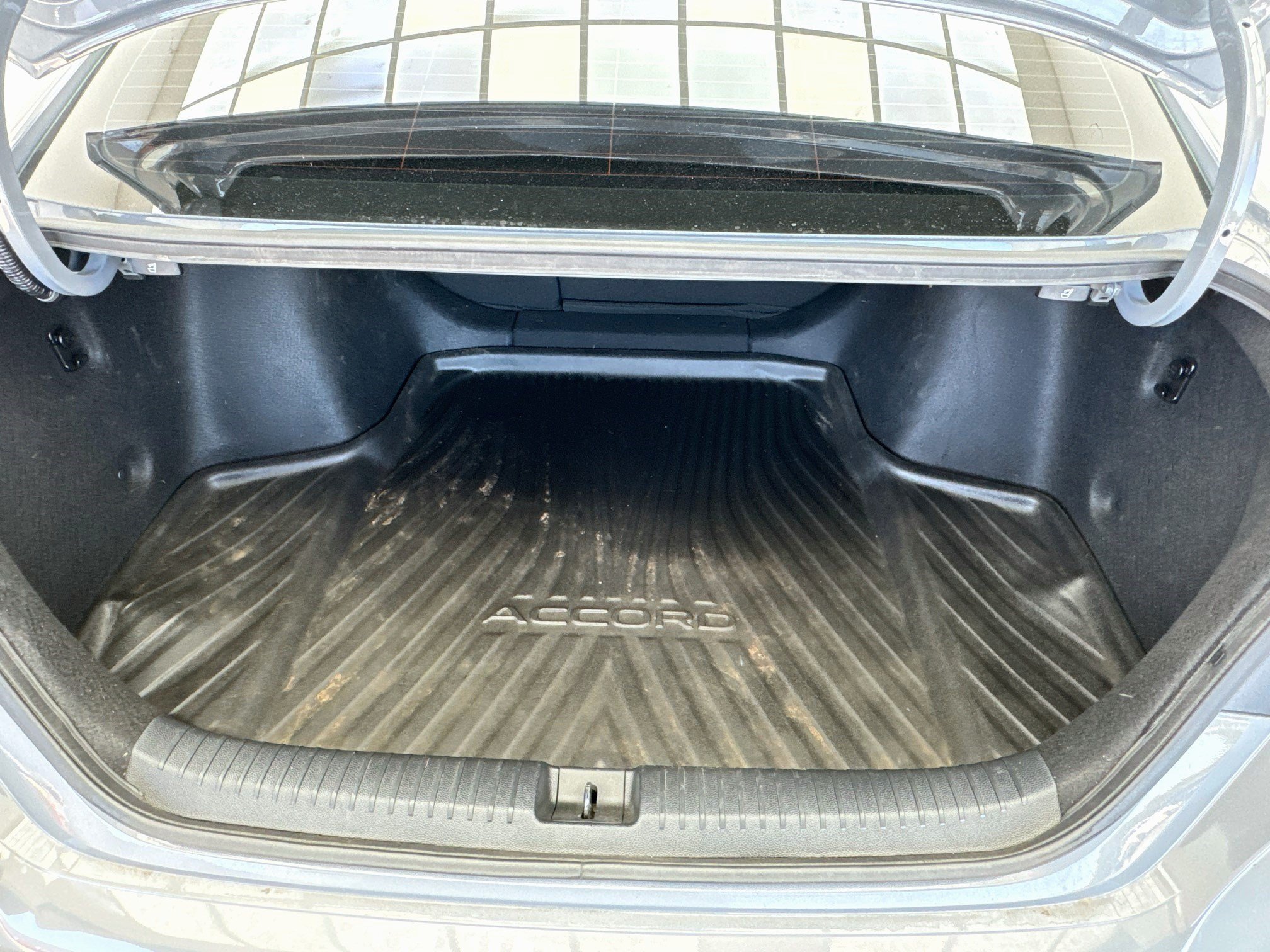 Used 2025 Honda Accord Sport image 18
