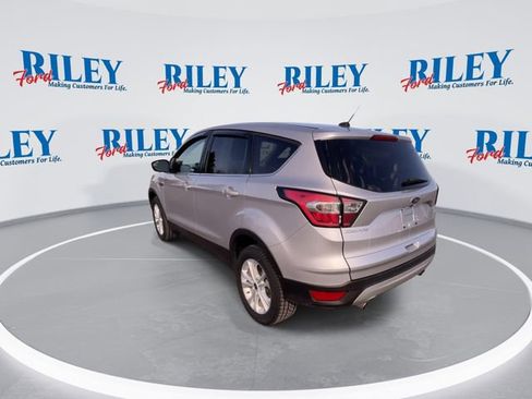 Used 2017 Ford Escape SE AWD/4WD image 7
