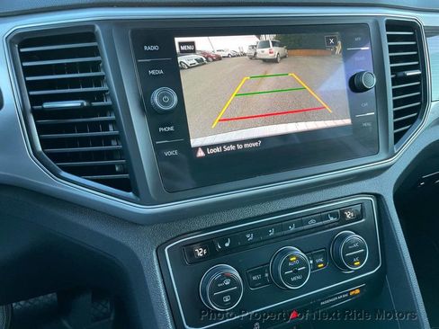 Used 2019 Volkswagen Atlas SE image 24