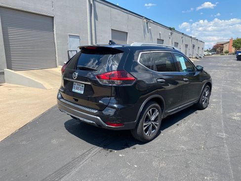 Used 2018 Nissan Rogue SL image 4