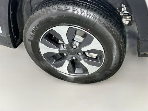 Used 2022 Jeep Grand Cherokee Limited 4xe image 11