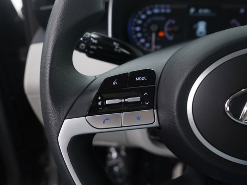 Used 2024 Hyundai Tucson SE image 22