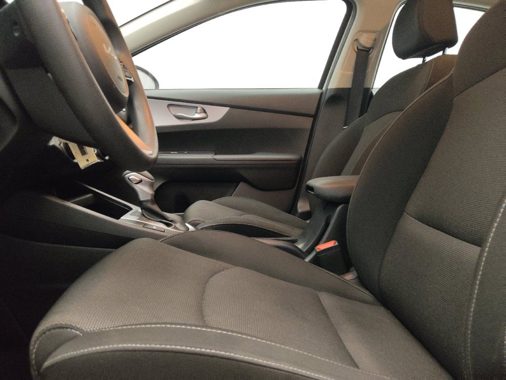 Used 2023 Kia Forte LX FWD image 17