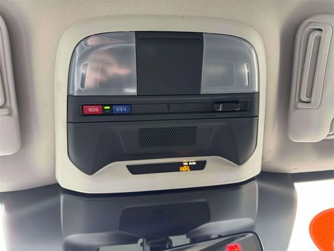 Used 2024 Subaru Crosstrek 2.0i Premium w/ Popular Package #3 image 30