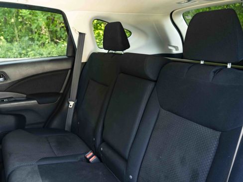 Used 2016 Honda CR-V EX image 18