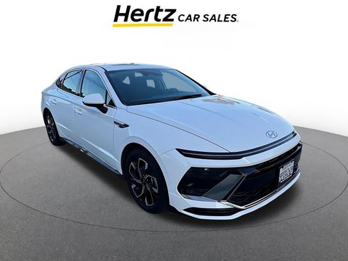 Used 2025 Hyundai Sonata SEL image 1