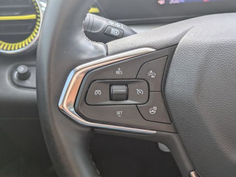 Used 2024 Chevrolet Trax LT w/ Driver Confidence Package image 23