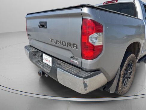 Used 2021 Toyota Tundra SR5 w/ SR5 Leather Package image 13