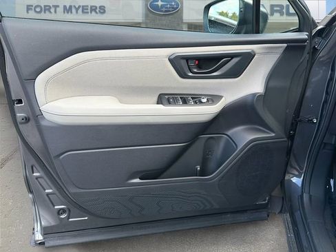 Used 2026 Subaru Forester Premium AWD/4WD image 21