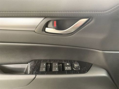 New 2025 MAZDA CX-5 AWD 2.5 S w/ Select Package image 13