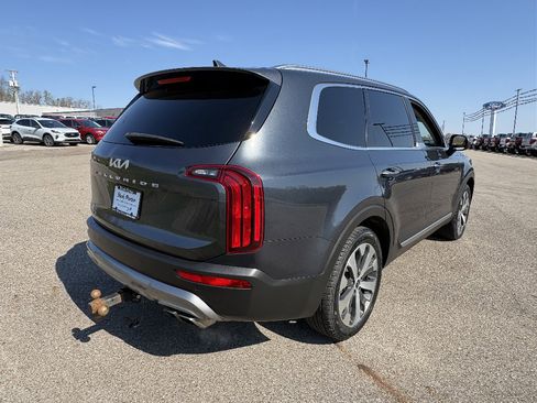Used 2022 Kia Telluride S image 5