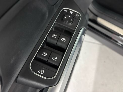 Certified 2026 Mercedes-Benz GLB 250 image 13