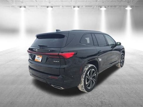 Used 2025 Buick Enclave Sport Touring image 9