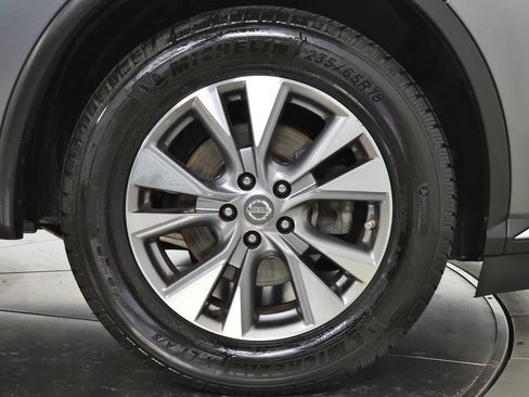 Used 2017 Nissan Murano SV AWD/4WD image 11