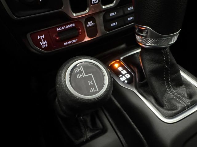 Used 2026 Jeep Gladiator Mojave AWD/4WD image 18