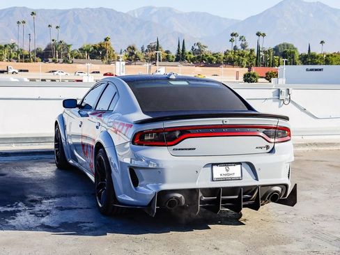 Used 2022 Dodge Charger SRT Hellcat w/ Harman/Kardon Audio Group image 7